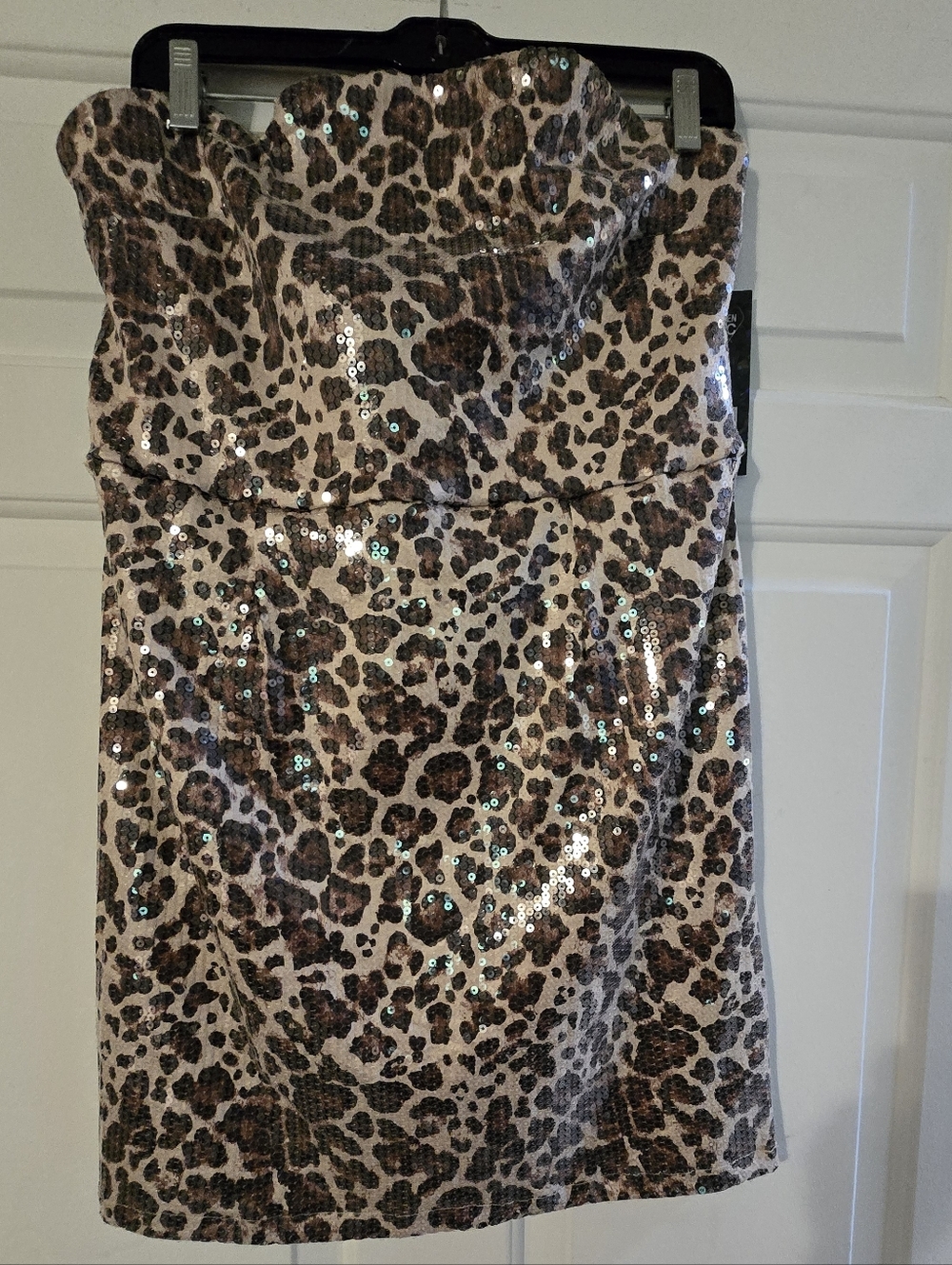 Madden NYC Strapless Sequined Leopard Print Mini Dress - Tan & Brown